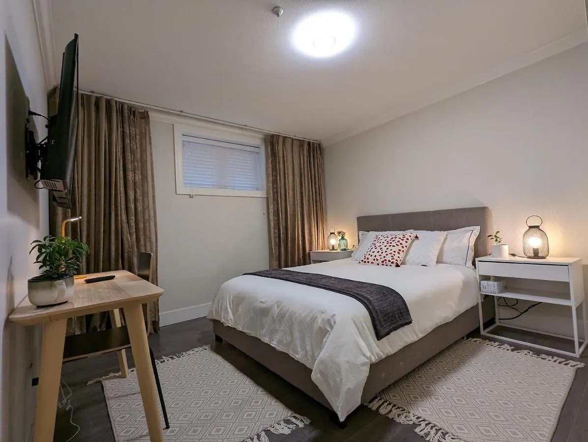 Nice Home Away At Vancouver Near Yvr Homestay